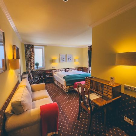 Hotel Mittelweg Хамбург Екстериор снимка