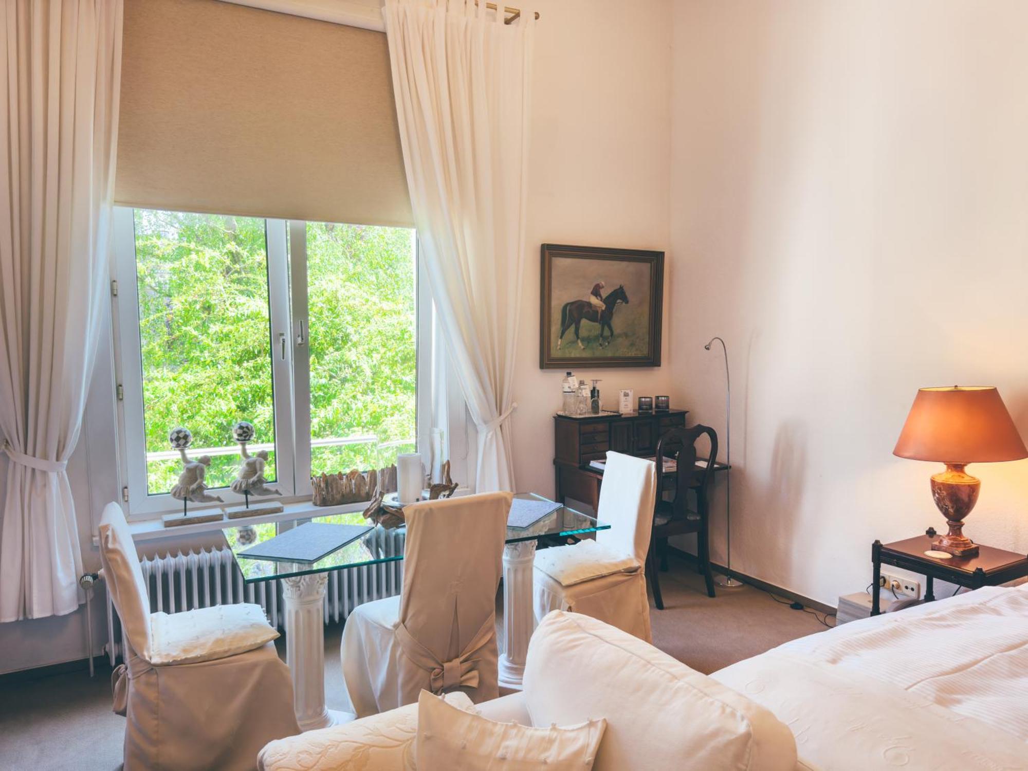 Hotel Mittelweg Хамбург Стая снимка