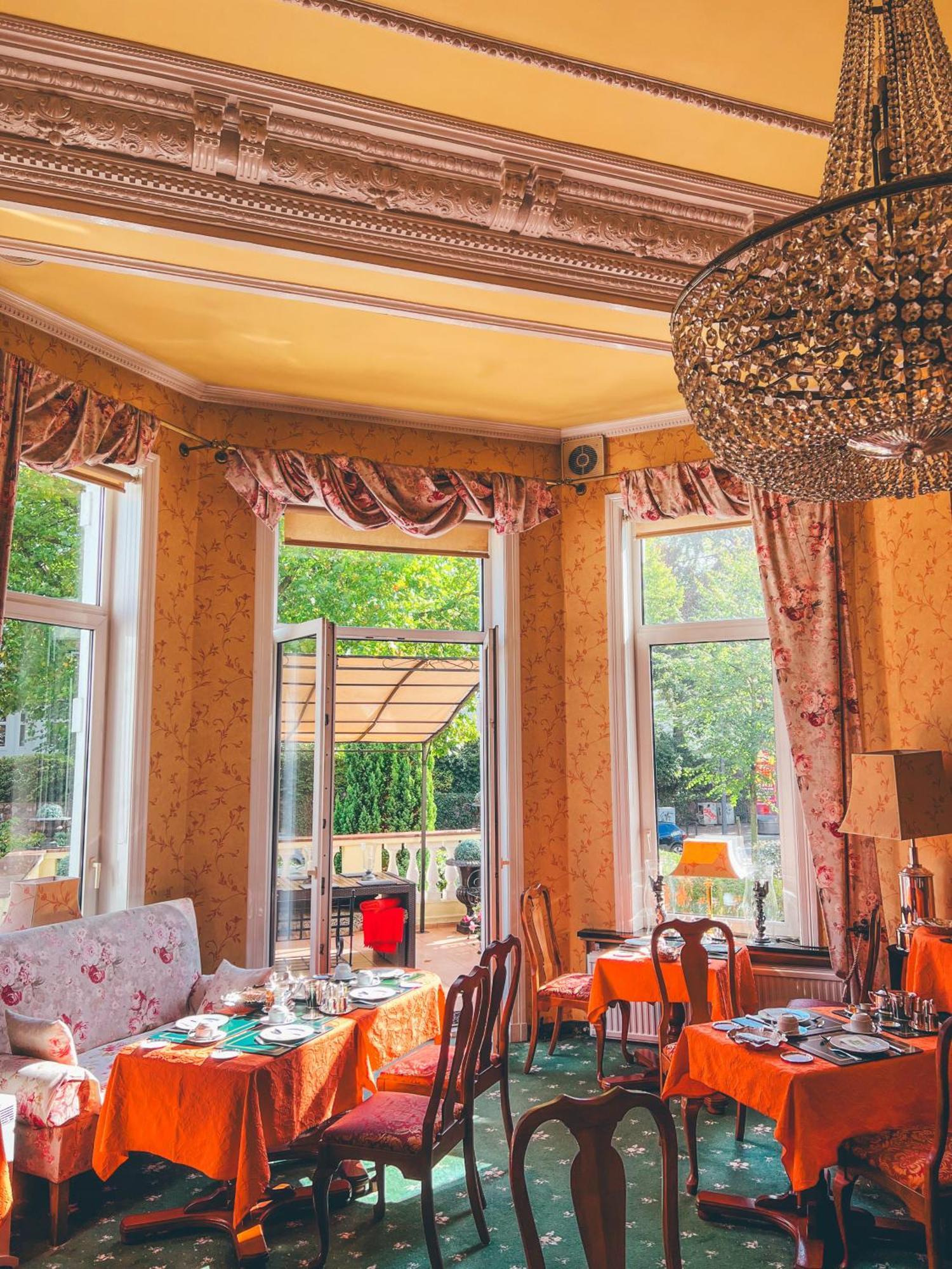 Hotel Mittelweg Хамбург Екстериор снимка